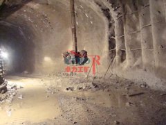 暗立(斜)井反井鉆機(jī)施工